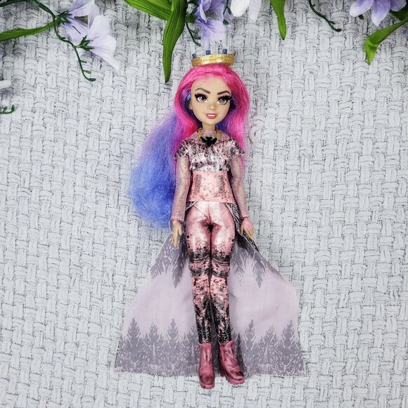 Disney Descendants 3 Deluxe Audrey Doll Amazon Exclusive Edition Rooted Lashes - Picture 1 of 7